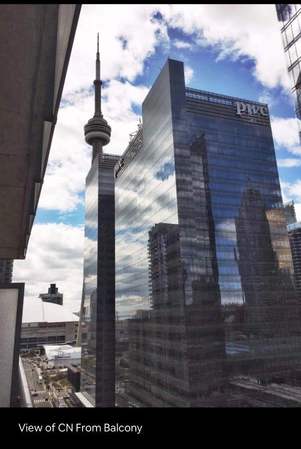 Apartamento Beautiful Unit In Heart Of Downtown Toronto Exterior foto